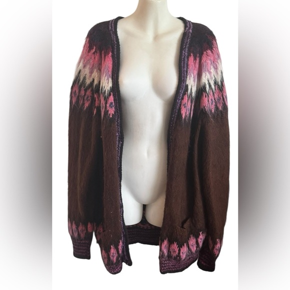 Hand Knit 100% Baby Alpaca wool Cardigan M – Made in Bolivia - Picture 2 of 5